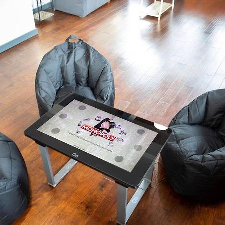 Centric Modern Loft W/ King Beds & Smart Gametable Villa Rochester Luaran gambar